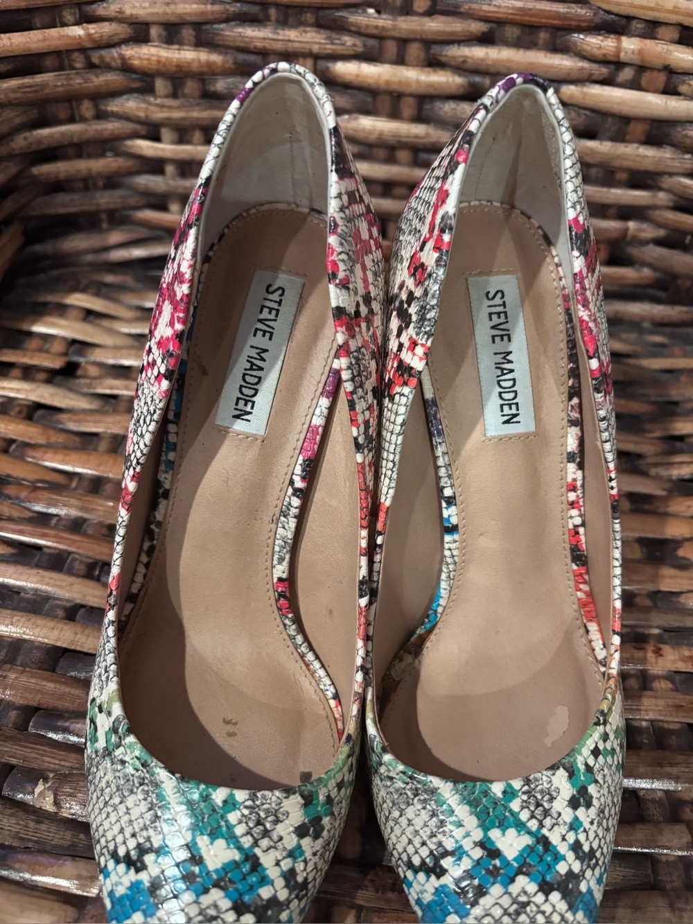 Steven Madden Womens 4 Inch Heels Vala Pump Snake Print Rainbow Colors Size 8.5M - Picture 3 of 12